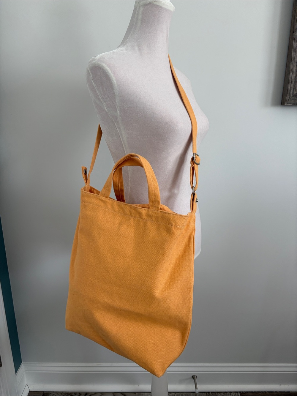 BAGGU Duck Bag 2 Canvas Tote Golden Mustard Saffron Shoulder Strap Open Top